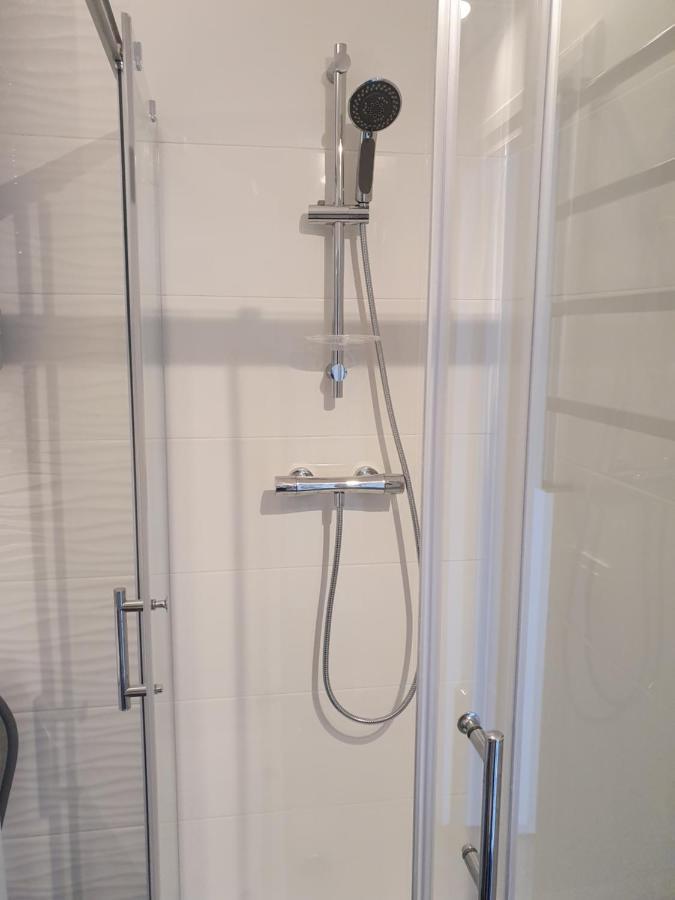 2 Pieces Lumineux Aux Portes De Paris Clamart Ngoại thất bức ảnh