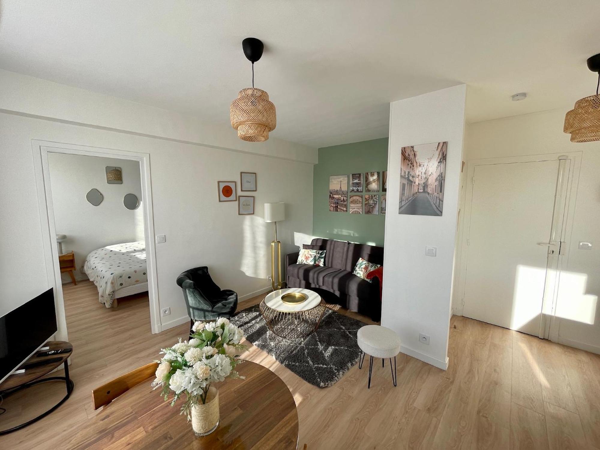 2 Pieces Lumineux Aux Portes De Paris Clamart Ngoại thất bức ảnh